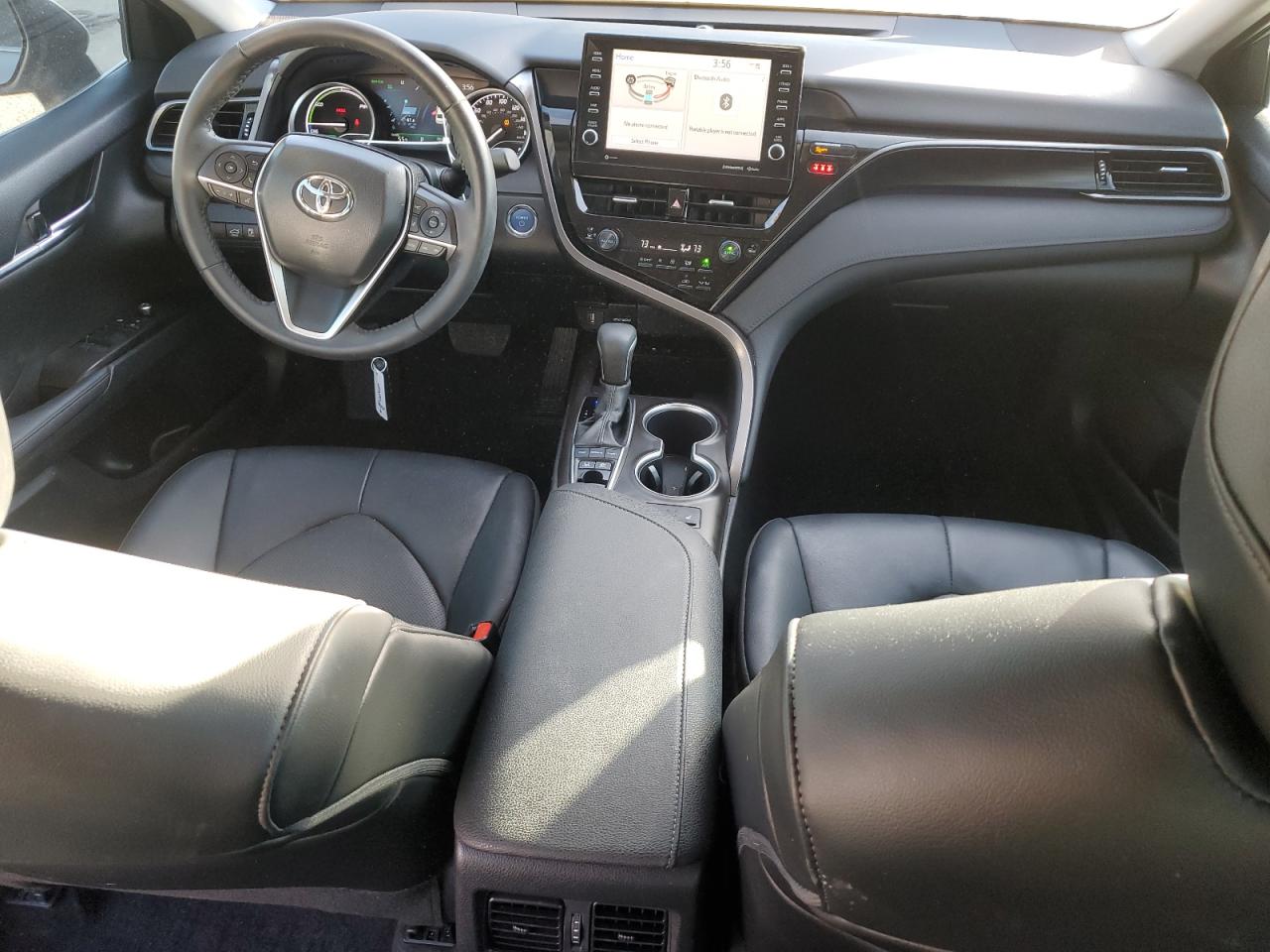 2022 TOYOTA CAMRY XLE VIN:4T1F31AK2NU577132