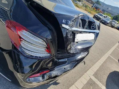 2018 Mercedes-Benz E 300 WDDZF4KB5JA318435 VIN:WDDZF4KB5JA318435