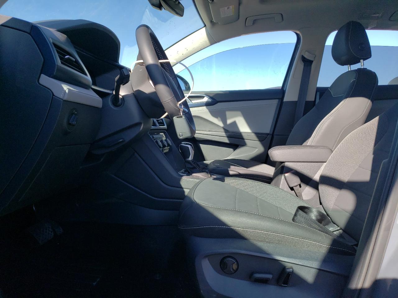2024 VOLKSWAGEN TAOS SE VIN:3VVVX7B21RM058753