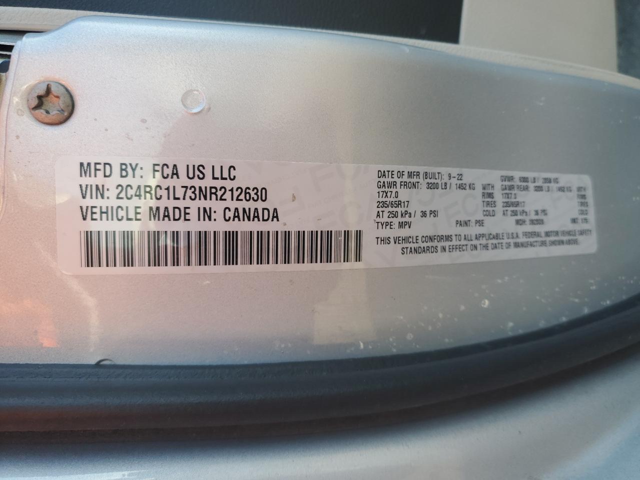 2022 CHRYSLER PACIFICA HYBRID TOURING L VIN:2C4RC1L73NR212630