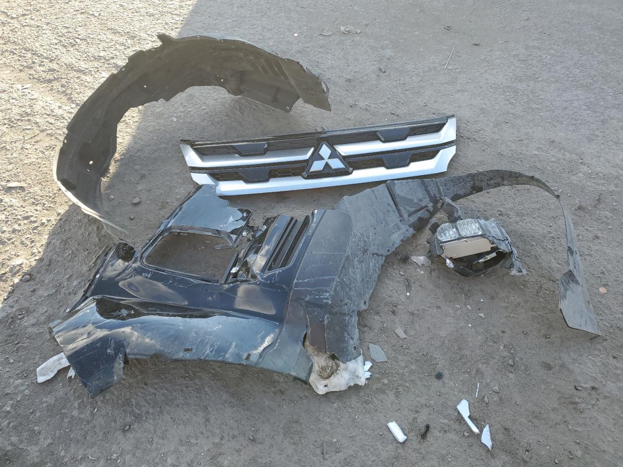 2022 MITSUBISHI OUTLANDER SPORT ES VIN:JA4ARUAU5NU003196