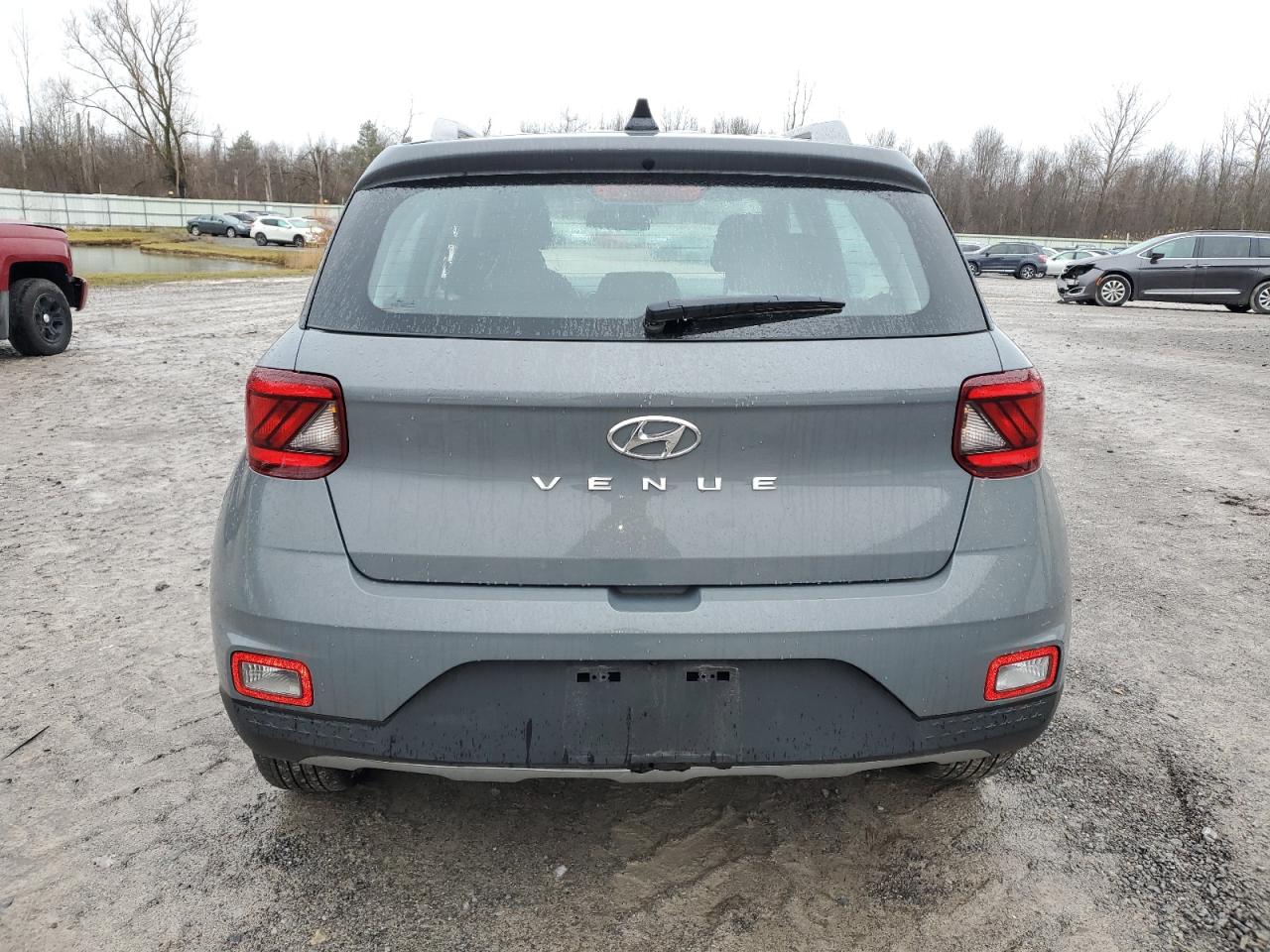 2022 HYUNDAI VENUE SEL VIN:KMHRC8A35NU180352