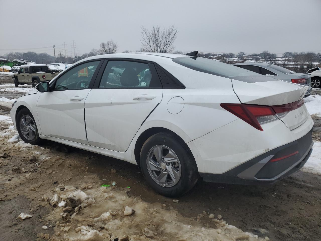 2024 HYUNDAI ELANTRA SE VIN:KMHLL4DG8RU779863