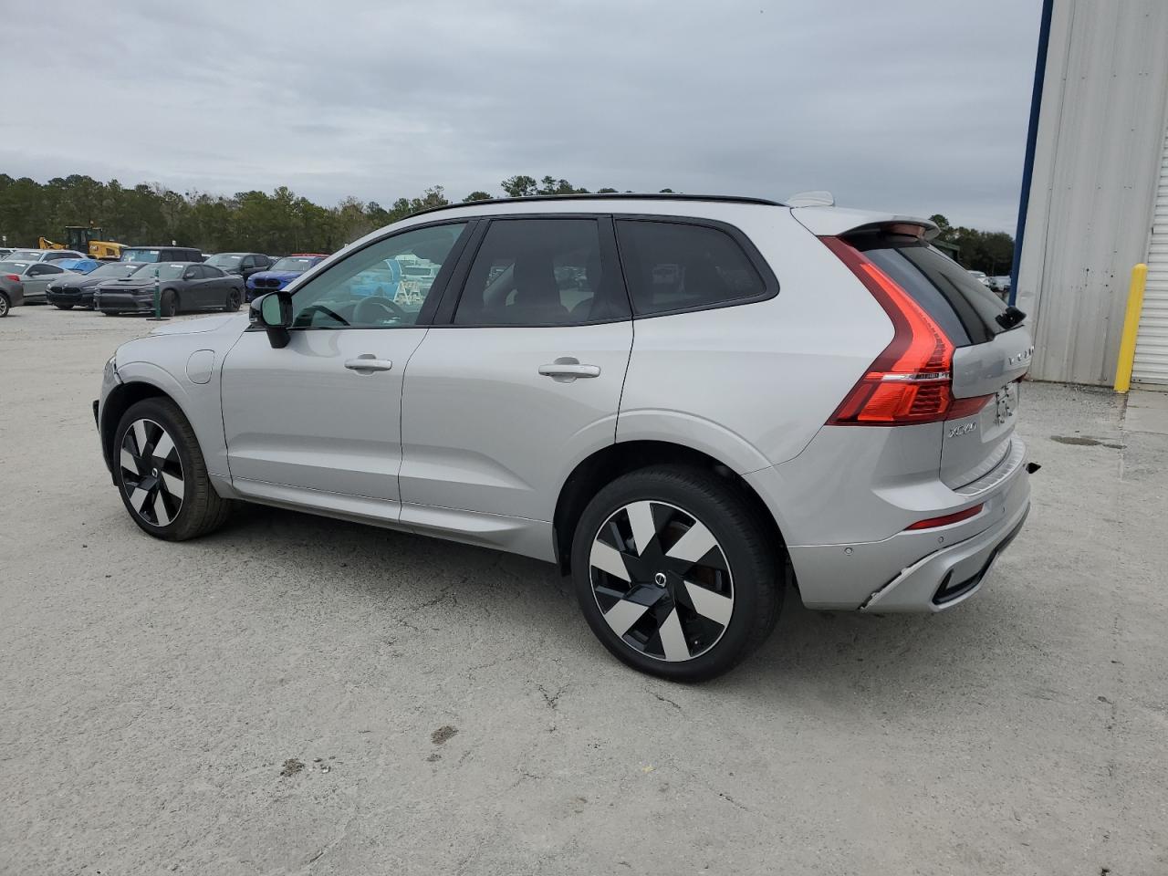 2024 VOLVO XC60 PLUS VIN:YV4H60DL6R1744521