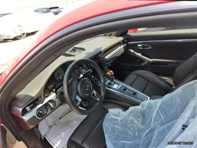 2016 Porsche 911 VIN: