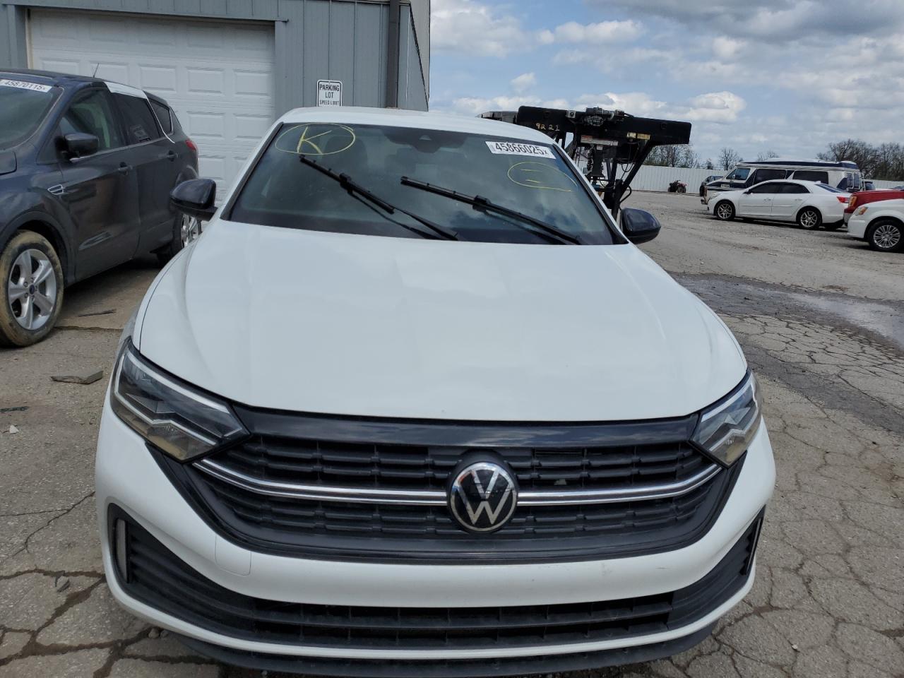 2024 VOLKSWAGEN JETTA SPORT VIN:3VWAM7BU8RM060228