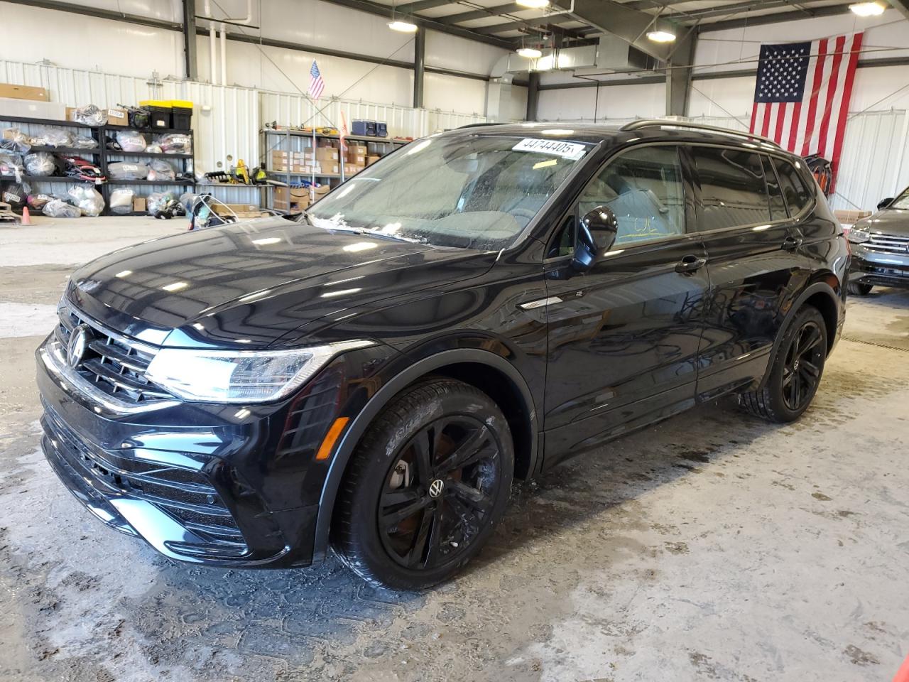 2024 VOLKSWAGEN TIGUAN SE R-LINE BLACK VIN:3VV8B7AXXRM208576