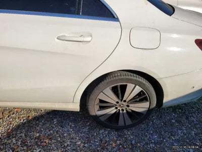 2018 Mercedes-Benz CLA 250 WDDSJ4GB5JN670500 VIN:WDDSJ4GB5JN670500