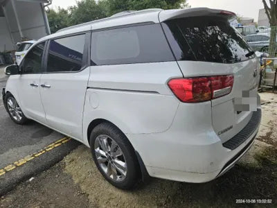 2014 Kia Carnival VIN: