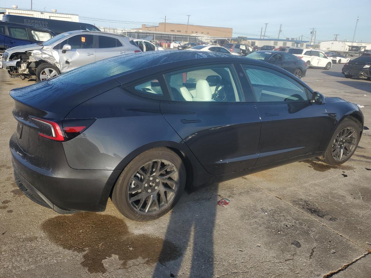2024 TESLA MODEL 3  VIN:5YJ3E1EA5RF830073