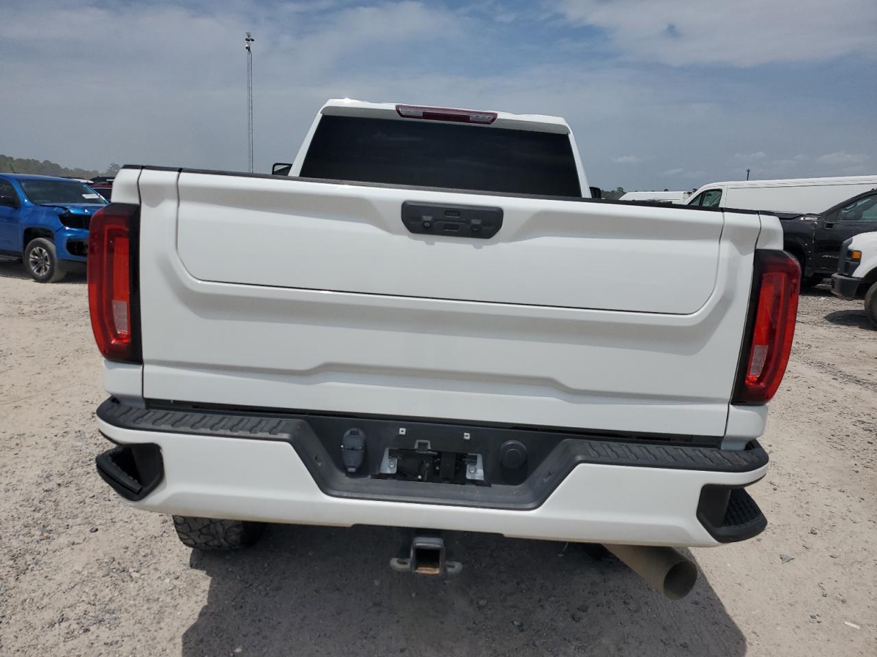 2022 GMC SIERRA K2500 AT4 VIN:1GT49PEYXNF137577