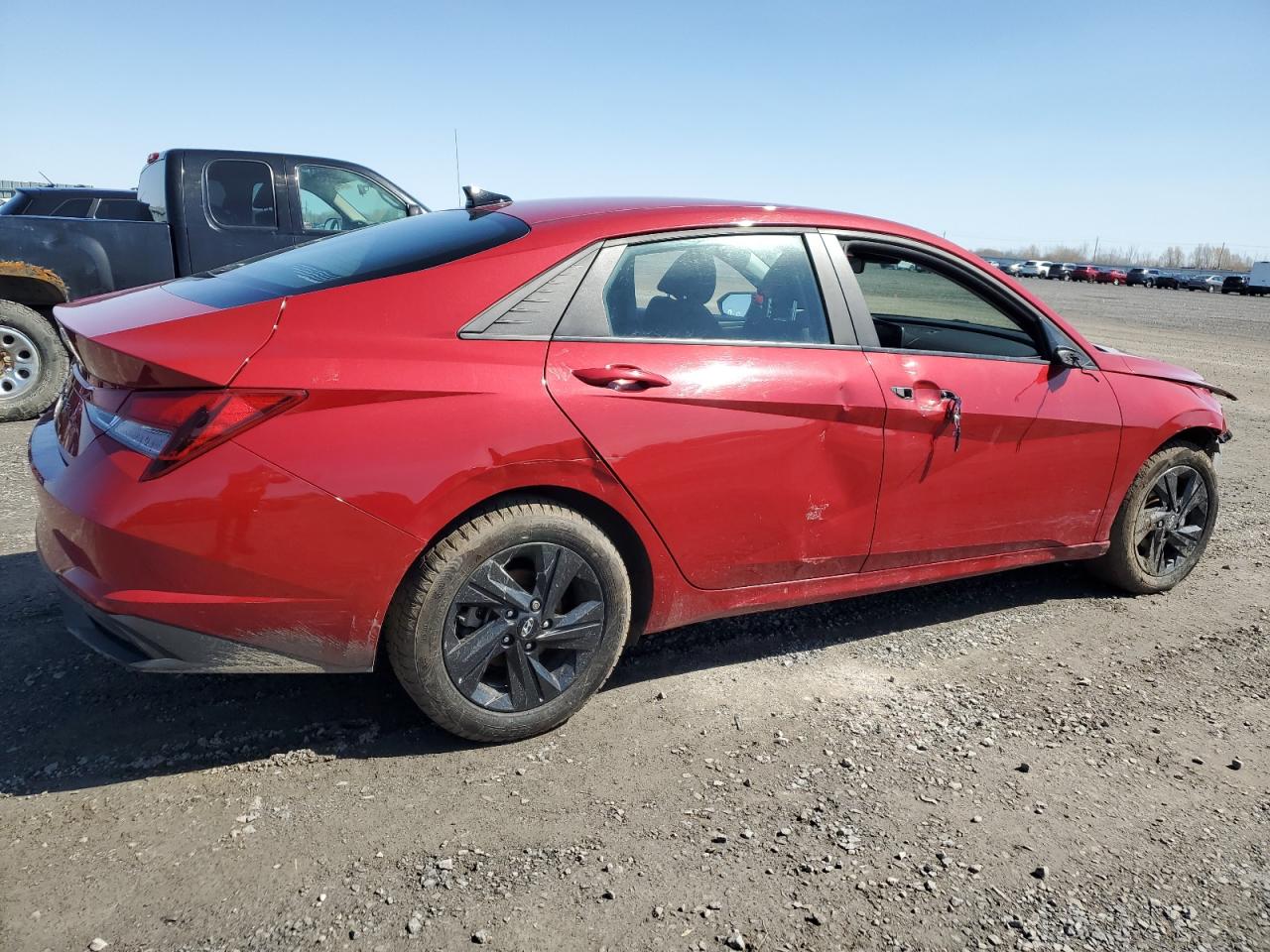 2022 HYUNDAI ELANTRA SEL VIN:KMHLM4AG6NU286100