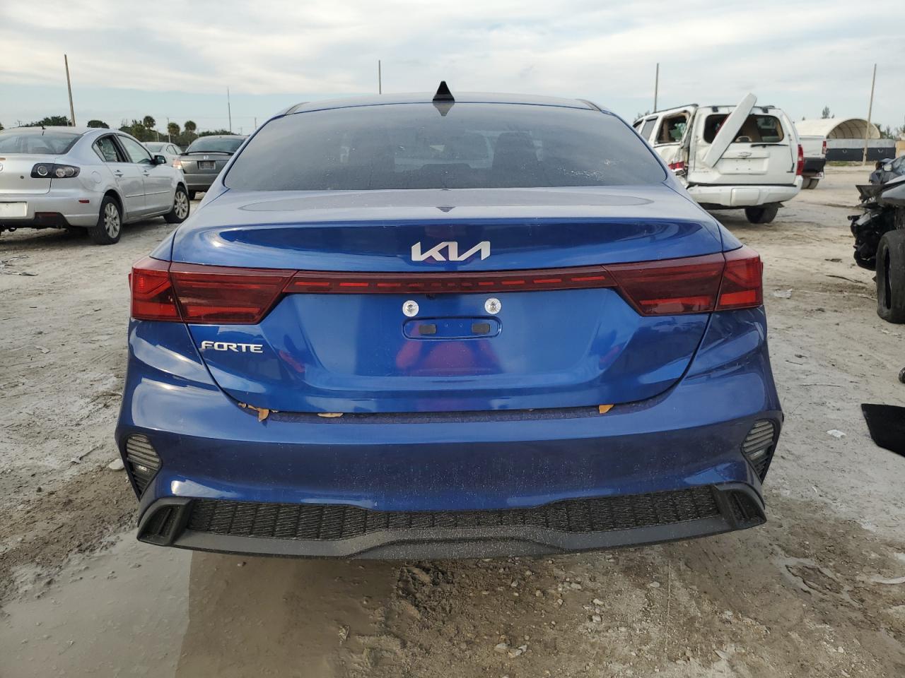 2024 KIA FORTE LX VIN:3KPF24AD7RE772898