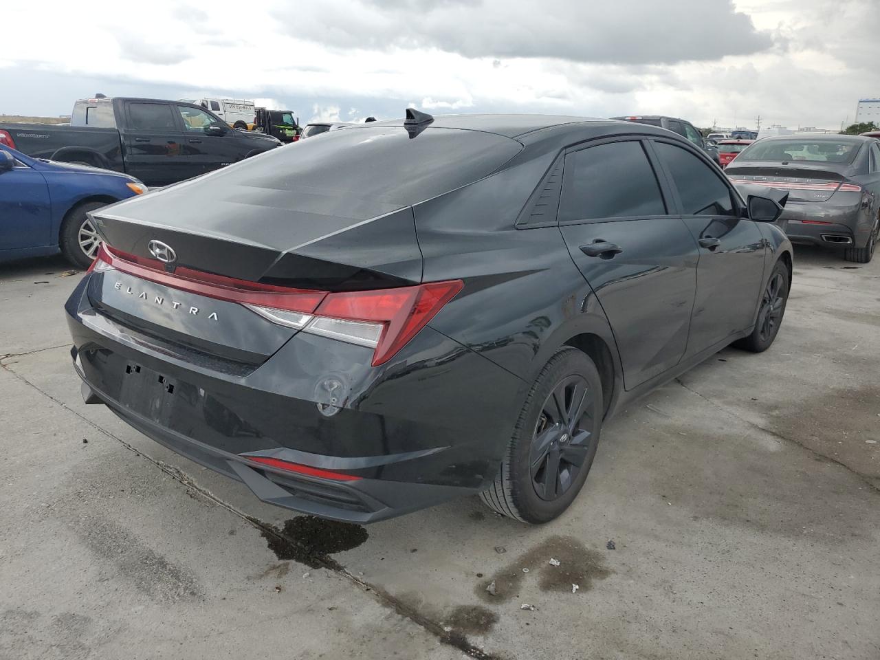 2022 HYUNDAI ELANTRA SEL VIN:KMHLM4AGXNU361896