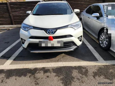 2017 Toyota RAV4 JTMDJREV0HD107142 VIN:JTMDJREV0HD107142