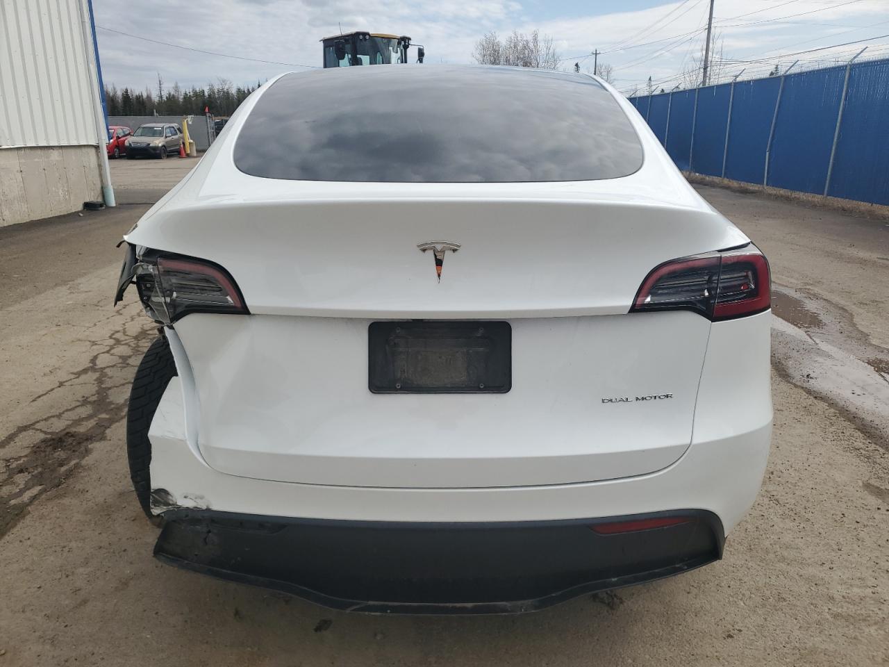 2023 TESLA MODEL Y  VIN:LRWYGDEEXPC228734