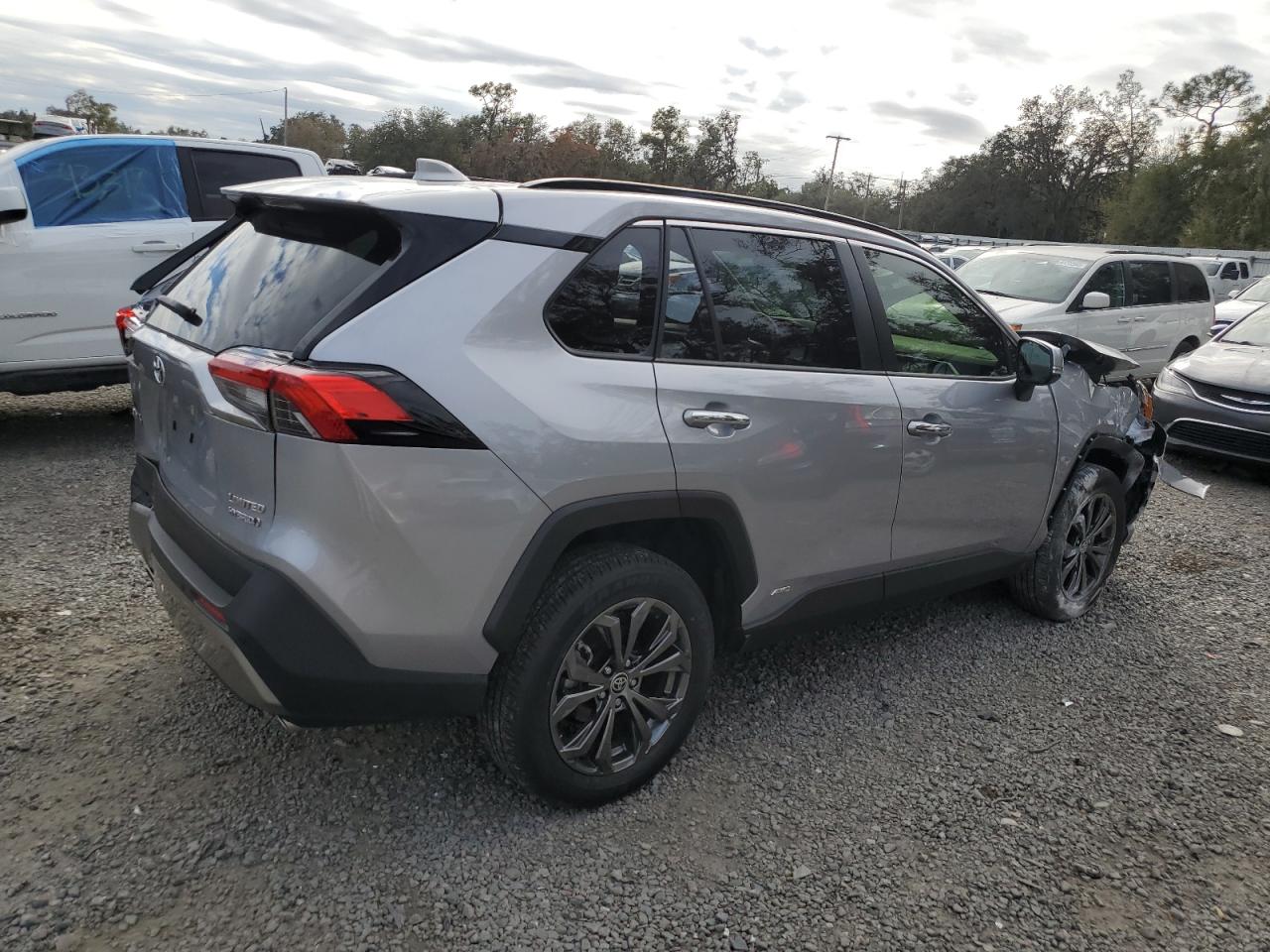 2024 TOYOTA RAV4 LIMITED VIN:JTMD6RFV4RD128500