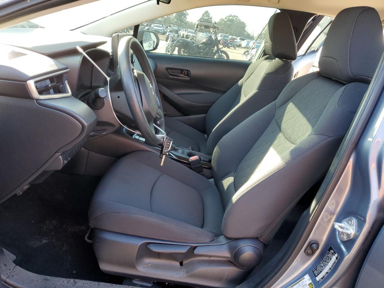 2022 TOYOTA COROLLA LE VIN:5YFEPMAE8NP328220