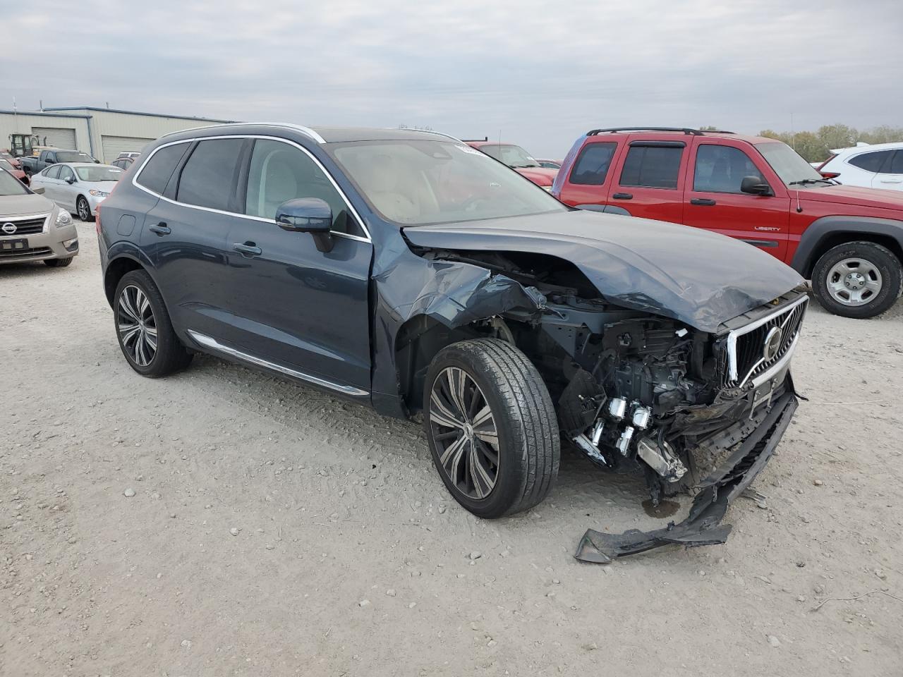 2022 VOLVO XC60 B6 INSCRIPTION VIN:YV4062RL4N1946981