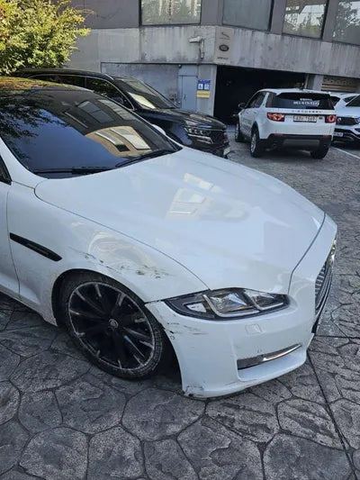 2018 Jaguar XJ SAJAA2292JNW16913 VIN:SAJAA2292JNW16913