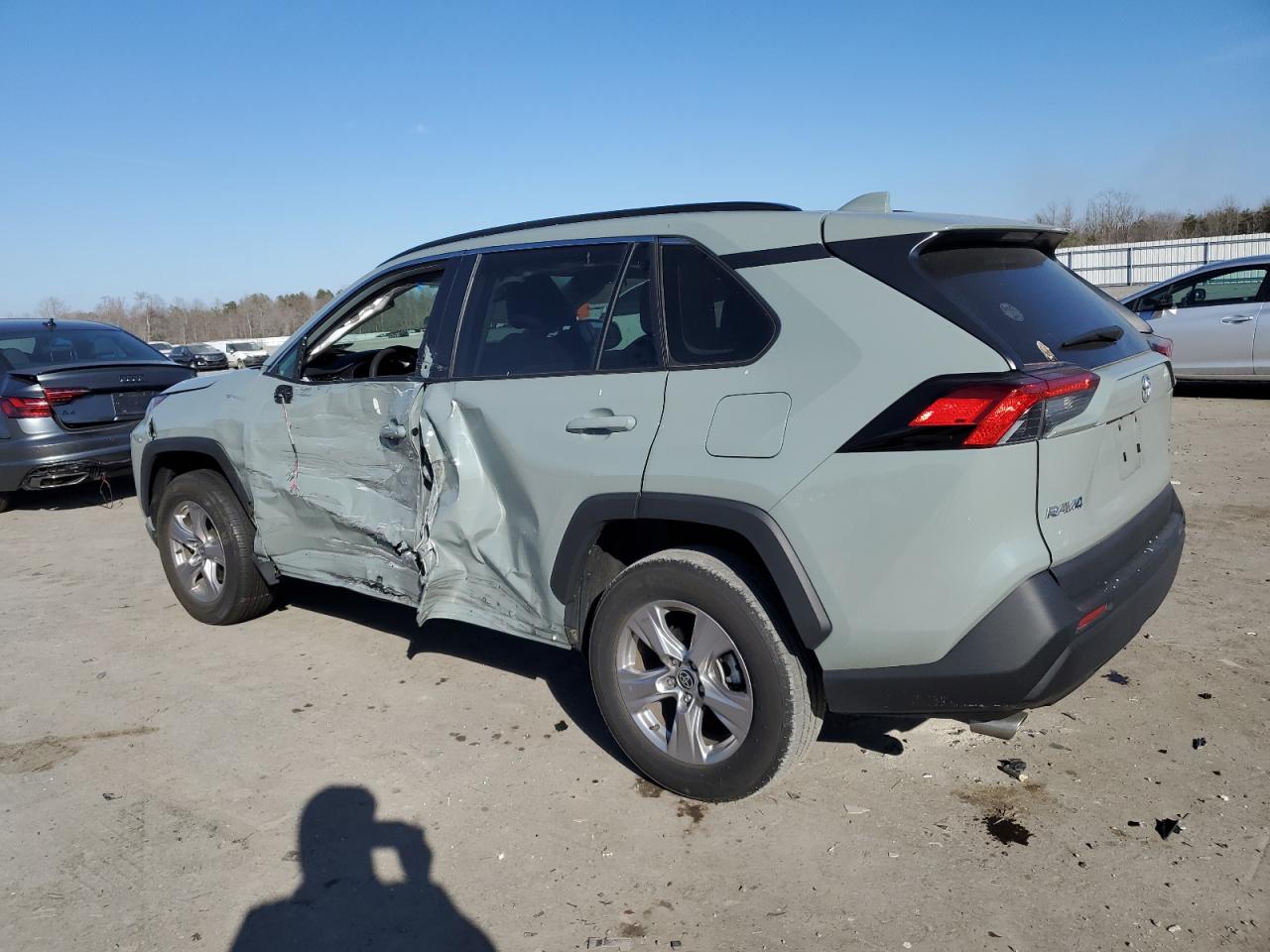 2023 TOYOTA RAV4 XLE VIN:2T3P1RFV6PW355375