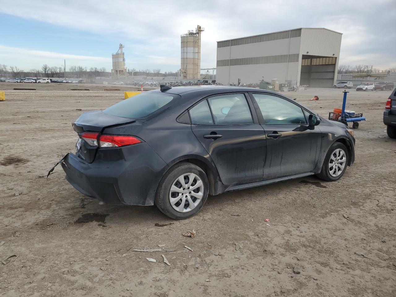 2022 TOYOTA COROLLA LE VIN:5YFEPMAE0NP330429