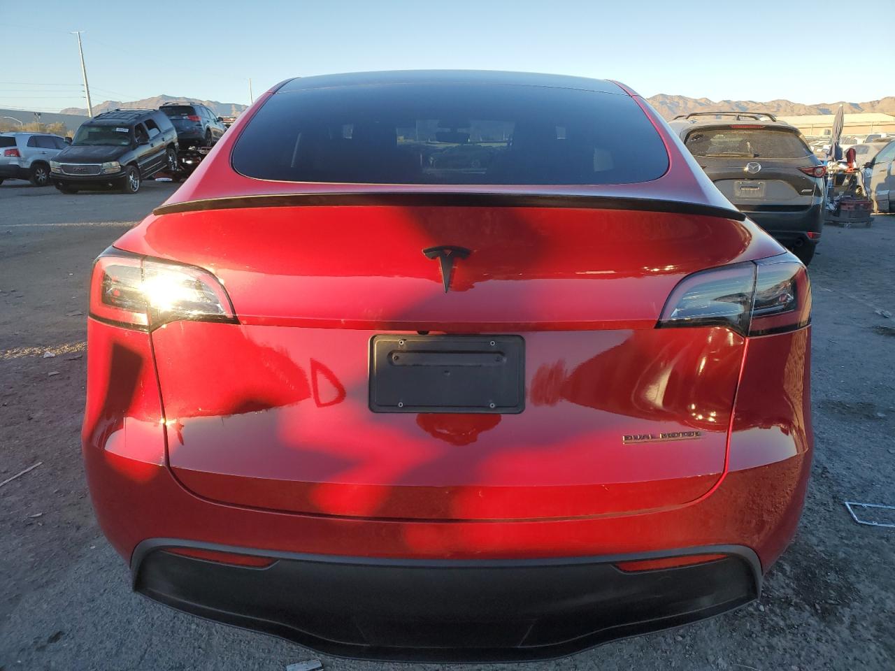 2023 TESLA MODEL Y  VIN:7SAYGDEE1PF608019