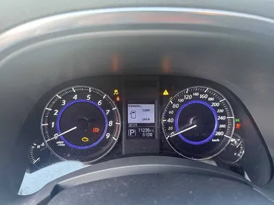 2017 Infiniti QX70 VIN: