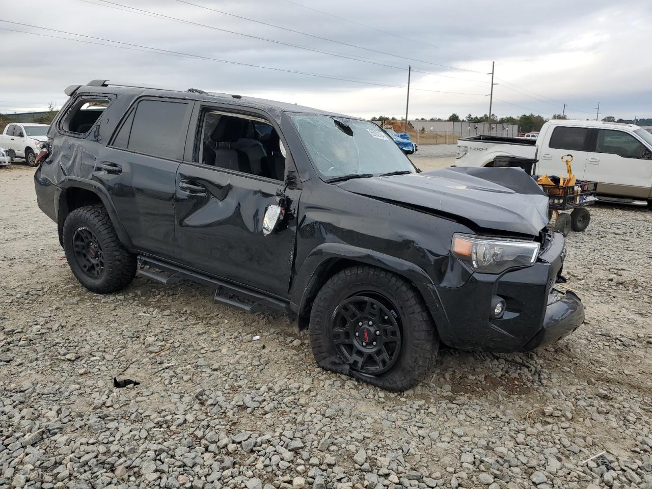 2022 TOYOTA 4RUNNER SR5 VIN:JTEEU5JR1N5258697