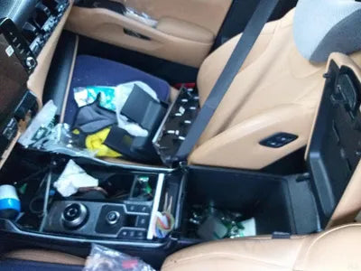 2022 Kia Sorento KNARH81GBNA093689 VIN:KNARH81GBNA093689