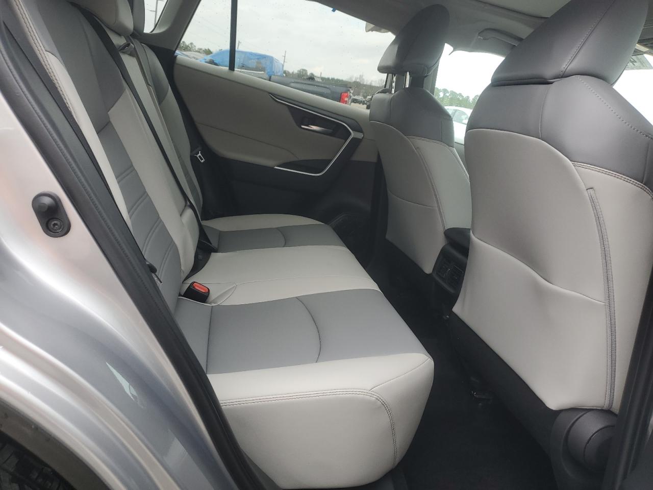 2022 TOYOTA RAV4 XLE PREMIUM VIN:2T3C1RFV1NC191630