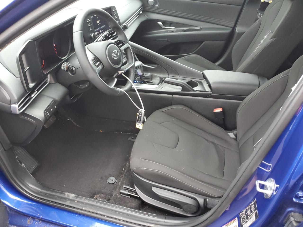 2023 HYUNDAI ELANTRA SEL VIN:KMHLM4AG8PU590323