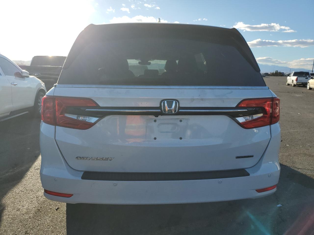 2022 HONDA ODYSSEY TOURING VIN:5FNRL6H84NB066538