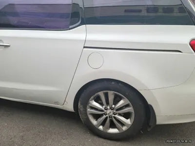 2016 Kia Carnival KNAMC81ABGS086147 VIN:KNAMC81ABGS086147