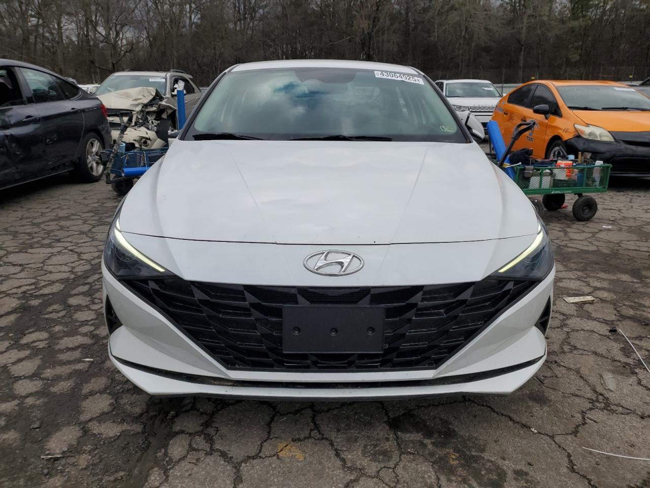 2022 HYUNDAI ELANTRA SE VIN:5NPLL4AG8NH056303
