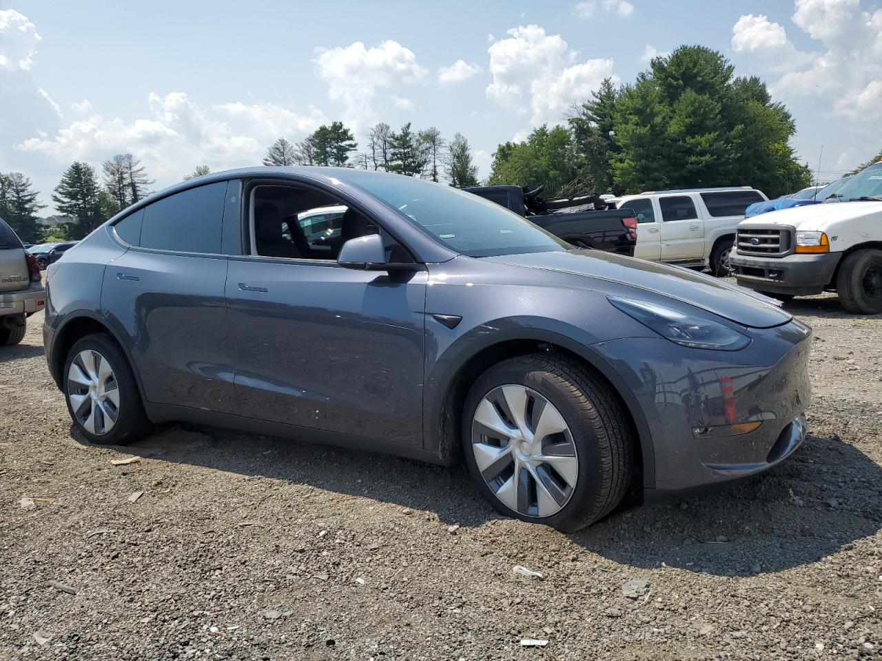 2023 TESLA MODEL Y  VIN:7SAYGDED2PF934046