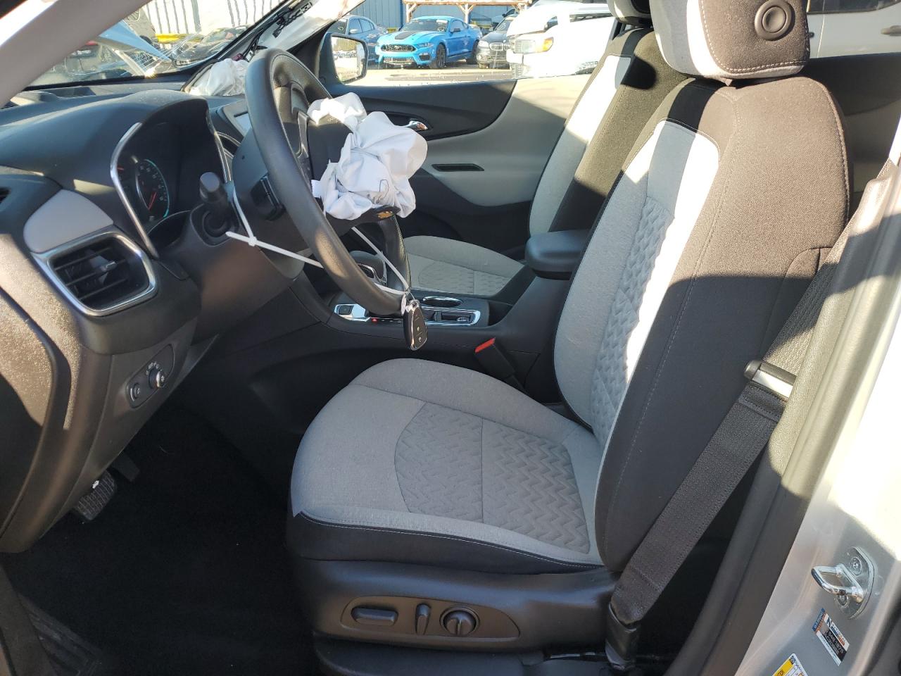 2022 CHEVROLET EQUINOX LT VIN:3GNAXUEV4NL183366