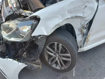 2015 Volkswagen Polo VIN: