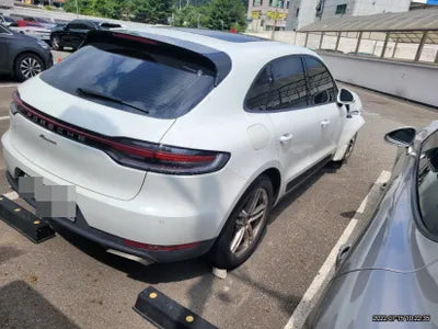 2019 Porsche Macan VIN: