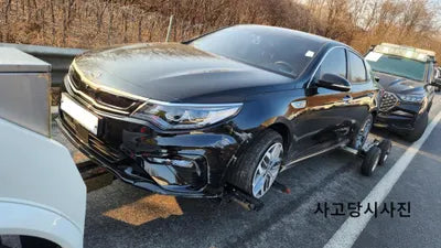 2018 Kia K5 KNAGW41EBKA031302 VIN:KNAGW41EBKA031302