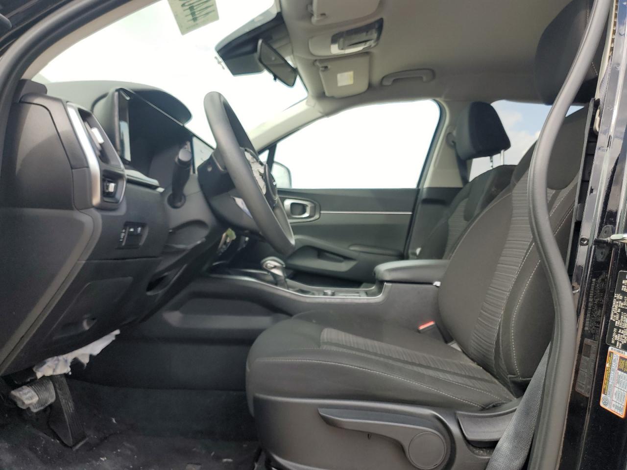 2023 KIA SORENTO LX VIN:5XYRG4LC8PG240207