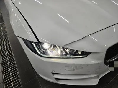 2016 Jaguar XE VIN: