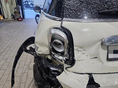 2016 MINI Cooper VIN:
