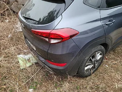 2018 Hyundai Tucson 000KMKMHJ5815GJU6 VIN:000KMKMHJ5815GJU6