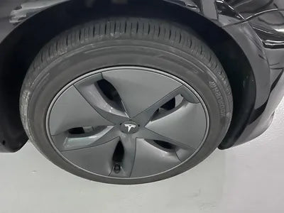 2019 Tesla Model 3 VIN:
