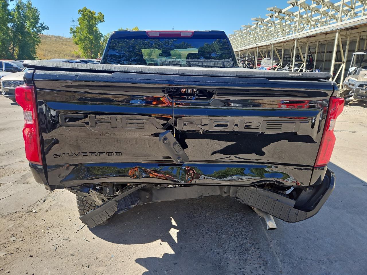 2023 CHEVROLET SILVERADO K1500 LT TRAIL BOSS VIN:3GCUDFEL3PG303369