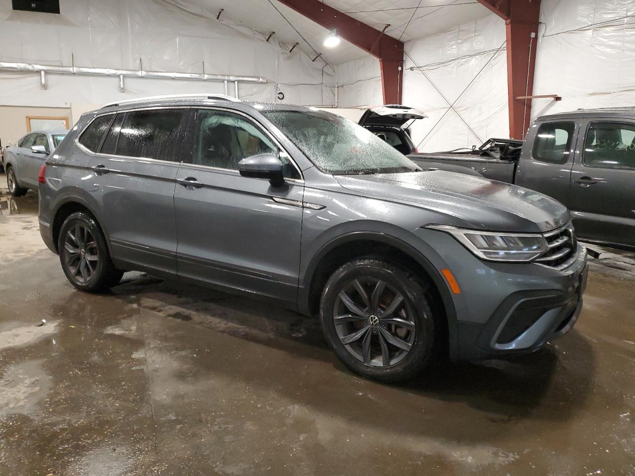 2022 VOLKSWAGEN TIGUAN SE VIN:2C4RDGBG1ER166118