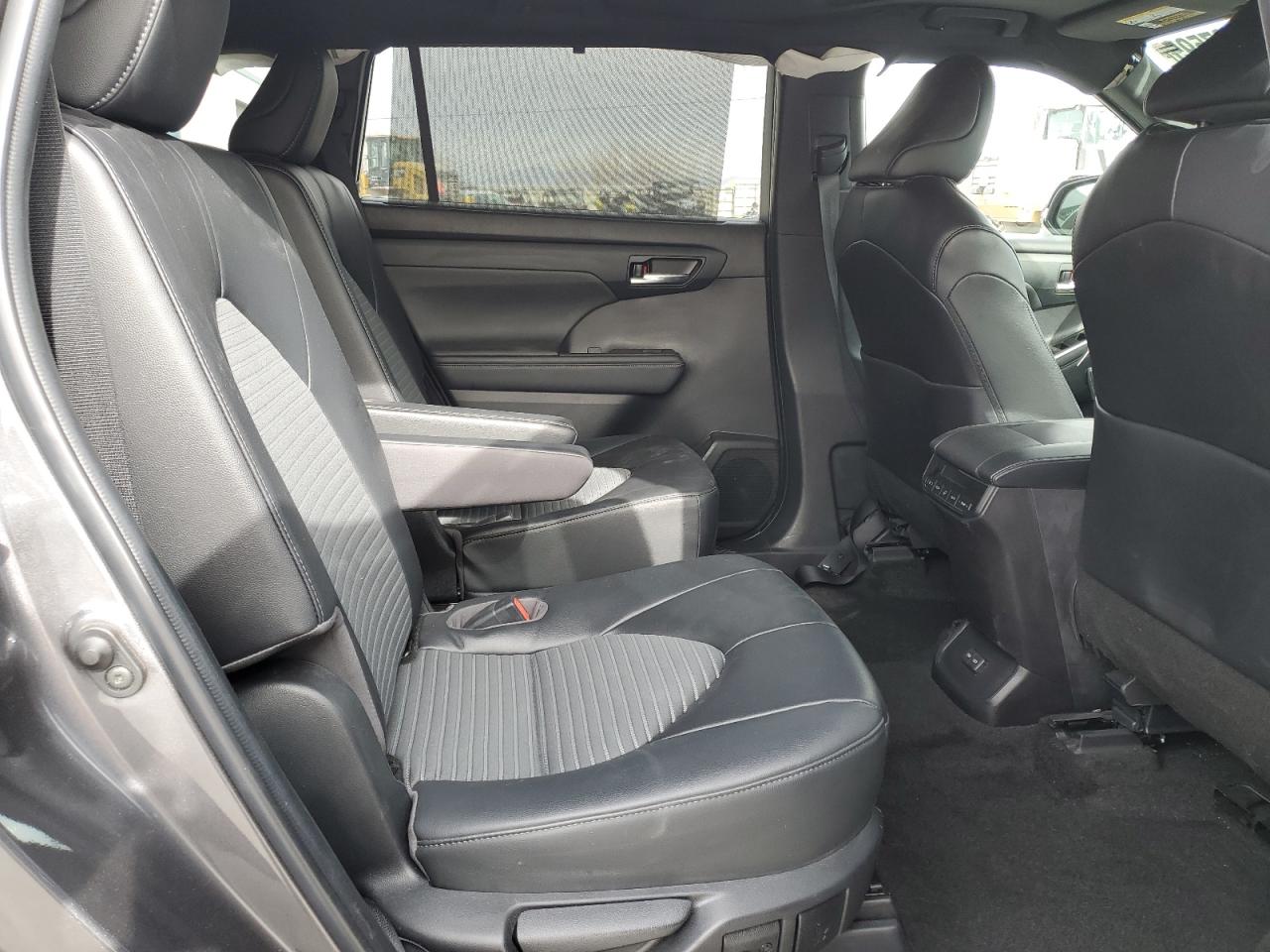2023 TOYOTA HIGHLANDER L VIN:5TDKDRAH2PS013927