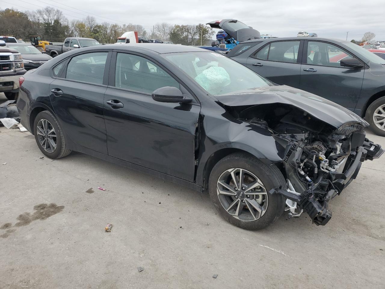2024 KIA FORTE LX VIN:3KPF24AD7RE806497