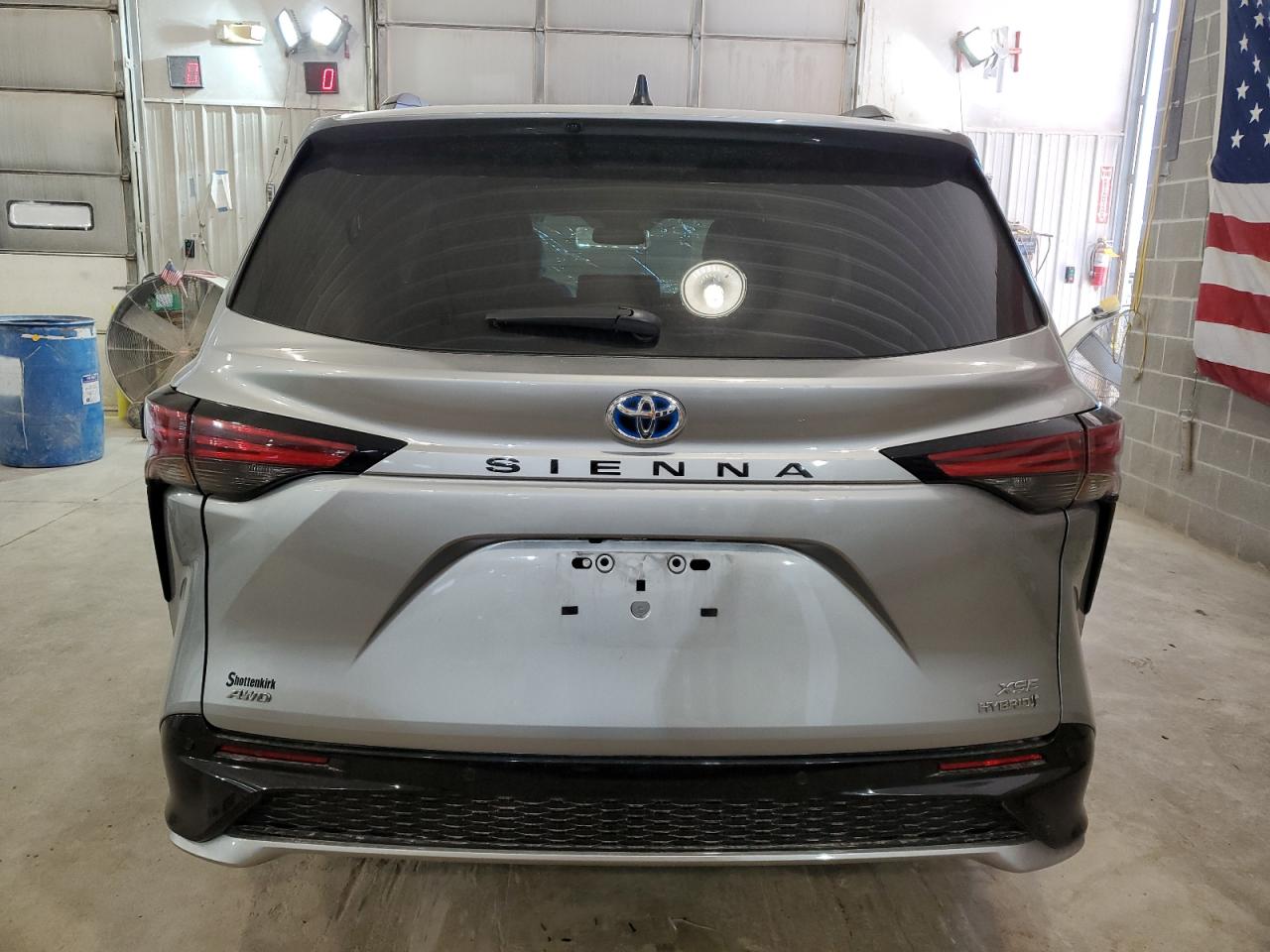 2023 TOYOTA SIENNA XSE VIN:5TDDSKFC1PS084751